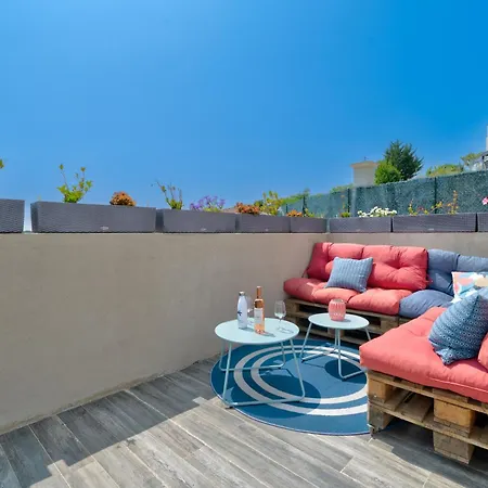 Maison Nicoise Vue Degagee Avec Jacuzzi Privatif فيلة نيس