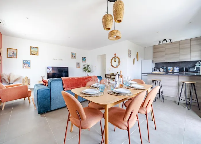 빌라 Maison Nicoise Vue Degagee Avec Jacuzzi Privatif