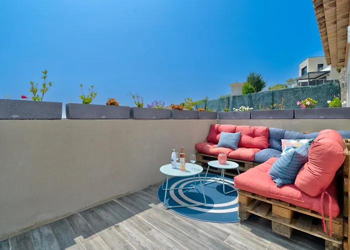 Maison Nicoise Vue Degagee Avec Jacuzzi Privatif 빌라 니스